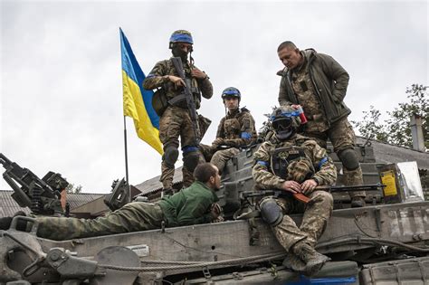 lobby x army|Ukraine launches military jobs website .